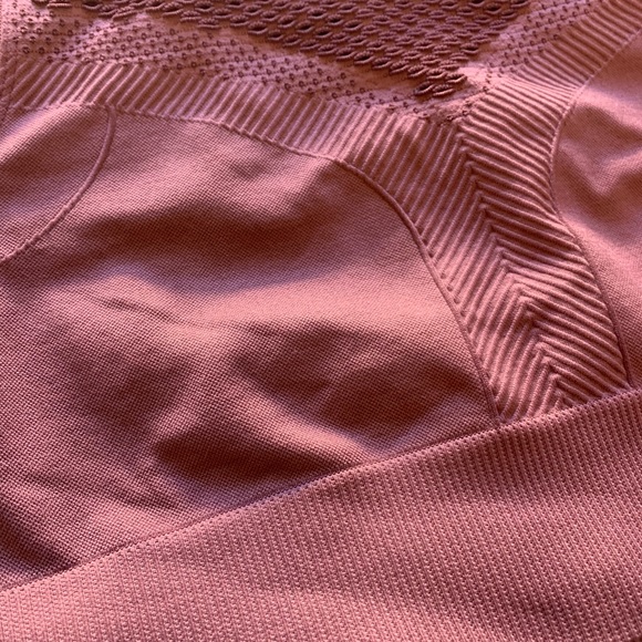 Varley Sports Bra - Picture 2 of 5